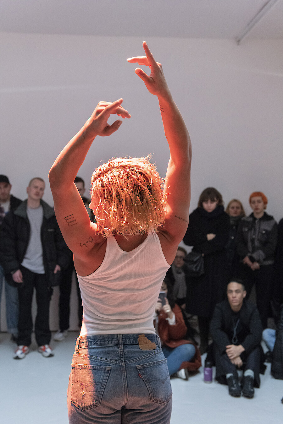 *Untitled hand dance*, 2019, Performance