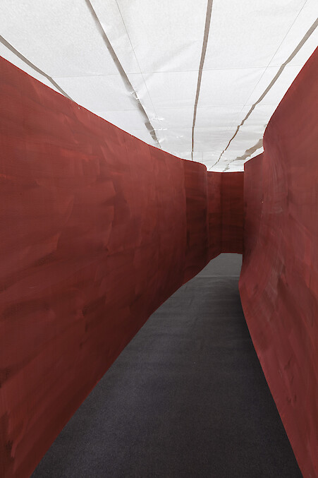 *li(f)e*, 2018, Installation view