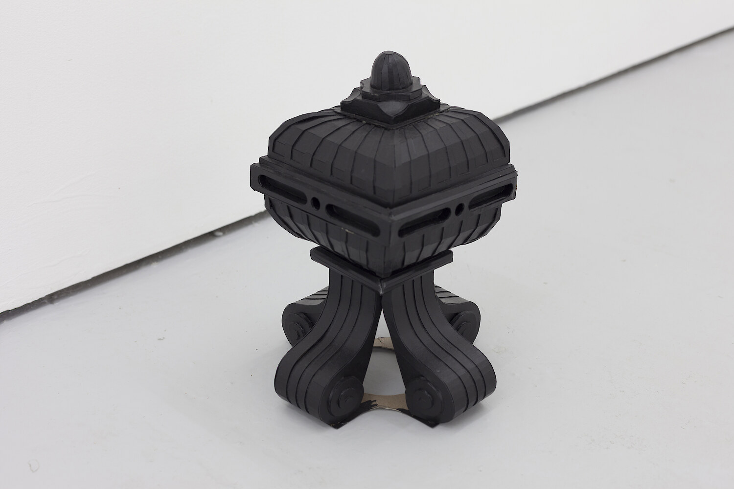 *Souvenir from Brooklyn, New York*, 2012, Cardboard with black paint, 40 x 20 cm