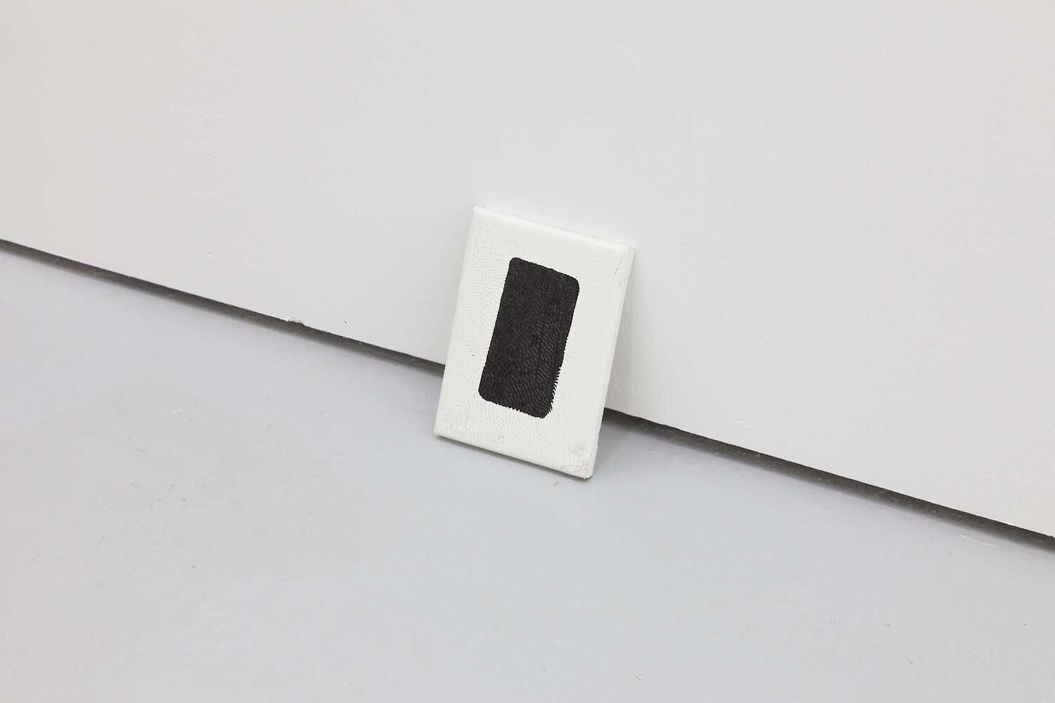 Richard Parry, *Telephone*, 2013, Oil and emulsion on canvas