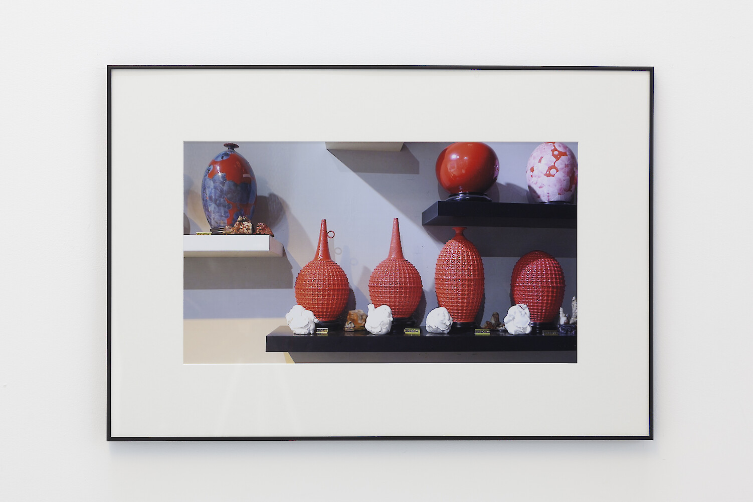 *TLYA 02_Red pots*, 2014, C-print, 50 x 73 cm