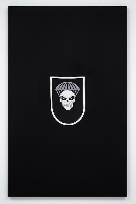 Antonio Tarsis
MP-RJ (OP) (Symbolic Genocide Series) 4, 2021

Follmann Borados factory embroidery
160 x 100 x 4.5 cm
Edition 1 from an edition of 2 + 1 AP

Additional Views, artwork