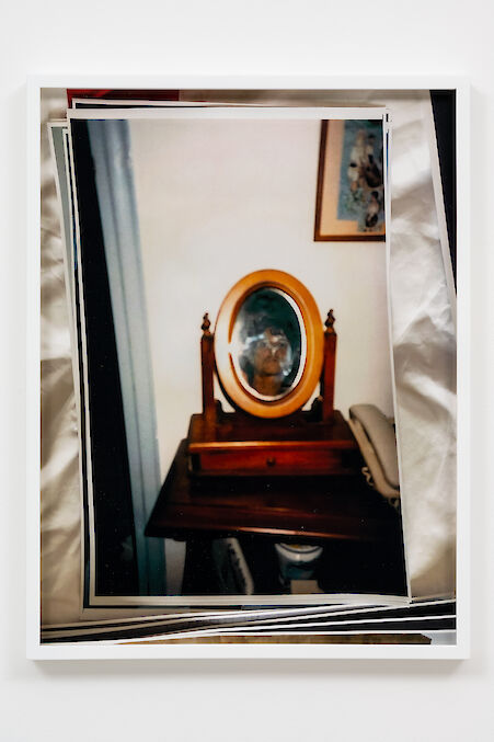 Tosh Basco
Some kind of semblance, 2021

C-Print mounted on aluminium
42.6 x 32.5 x 3.3 cm
Unique

Additional Views, artwork